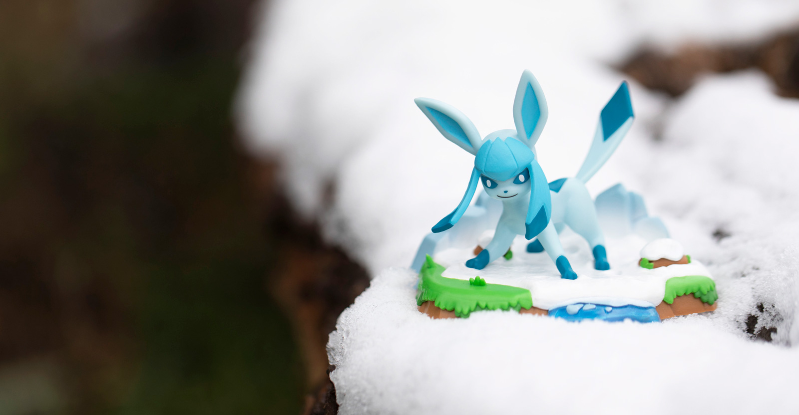 Figura de Glaceon en Pokémon Center