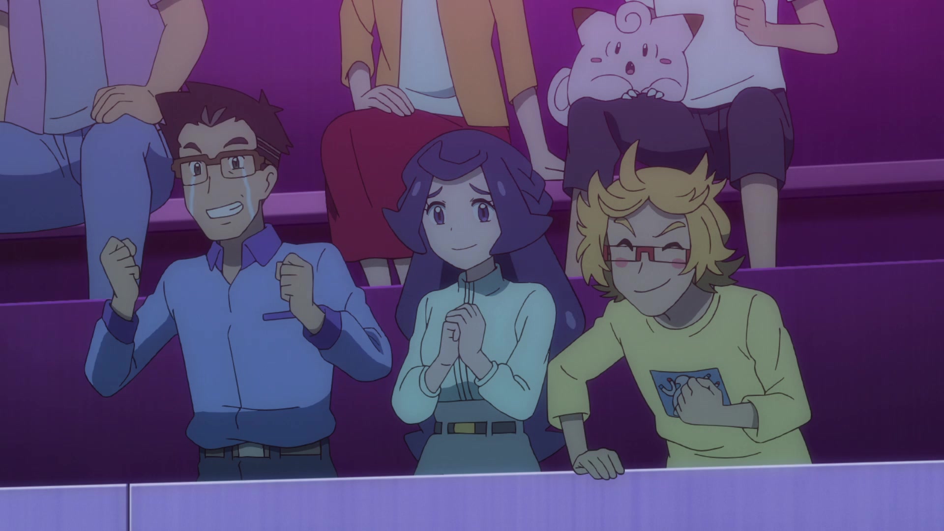 Episodio 98 Viajes Pokémon Cerezo, Chrysa y Ren en el público del Circo viendo la actuación